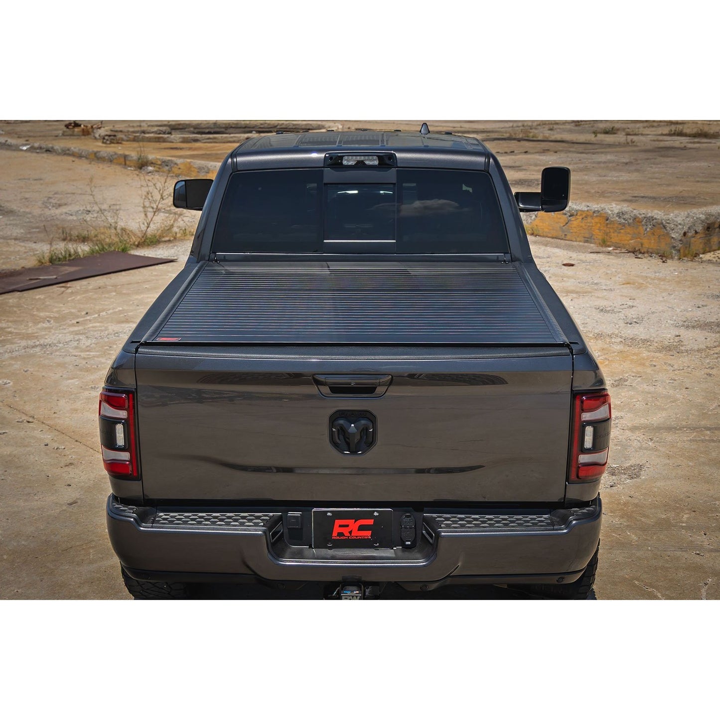ROUGH COUNTRY Hard Roll Up Bed Cover | 6'4" Bed | Ram 1500 (09-18)/2500 (09-26) | 50309650