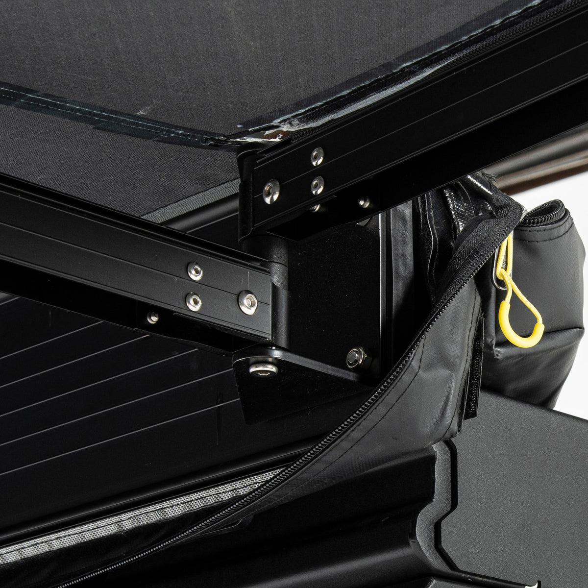 Overlanding 270 Degree Awning – Driver Side view 10