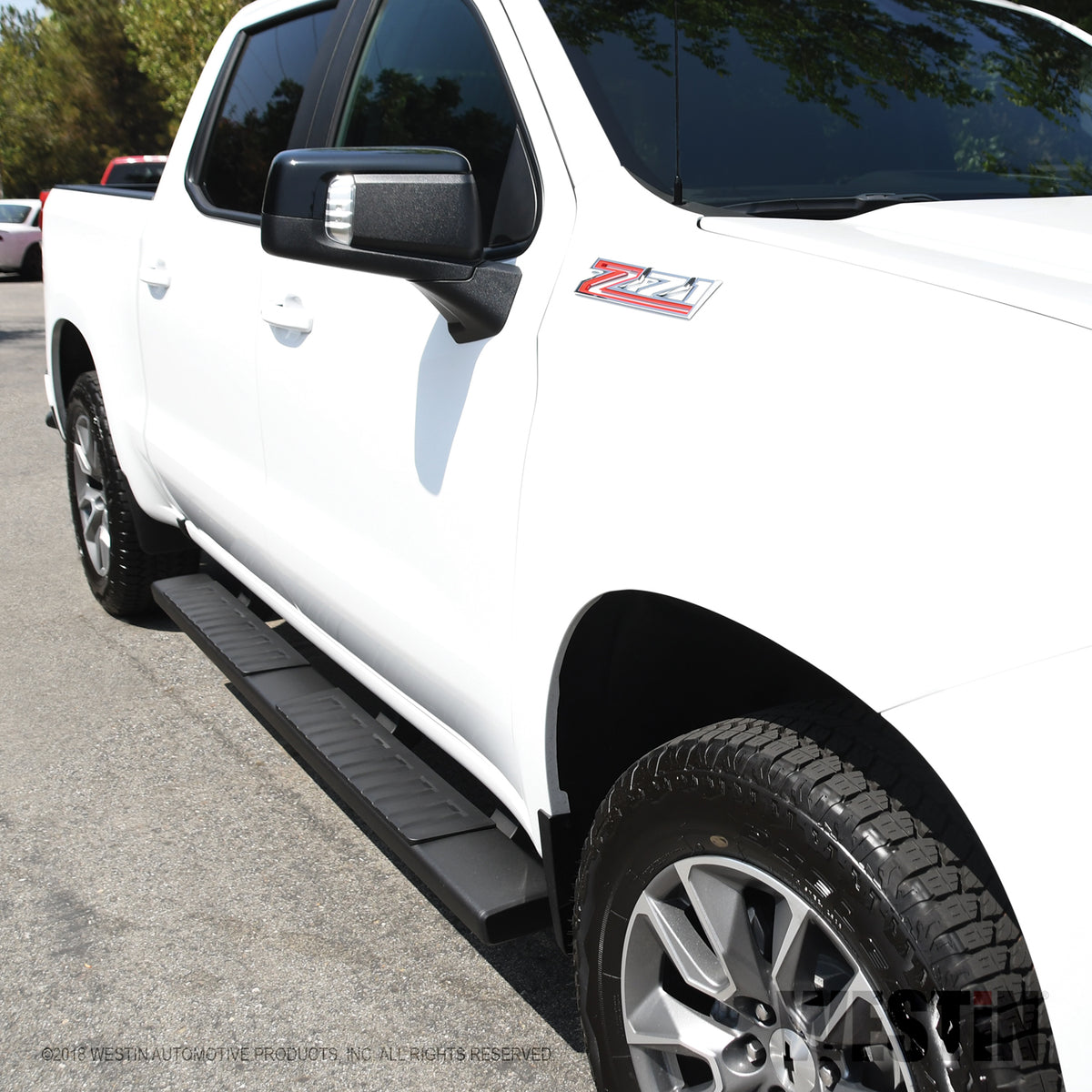 Westin R7 Nerf Steps 2019-2024 Chevy/GMC Silverado/Sierra 1500 Crew Cab