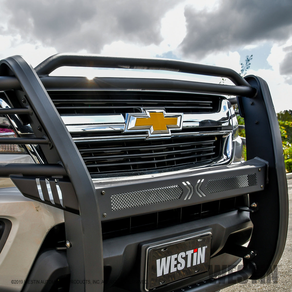 Westin Sportsman X Grille Guard 2015-2022 Chevy Colorado