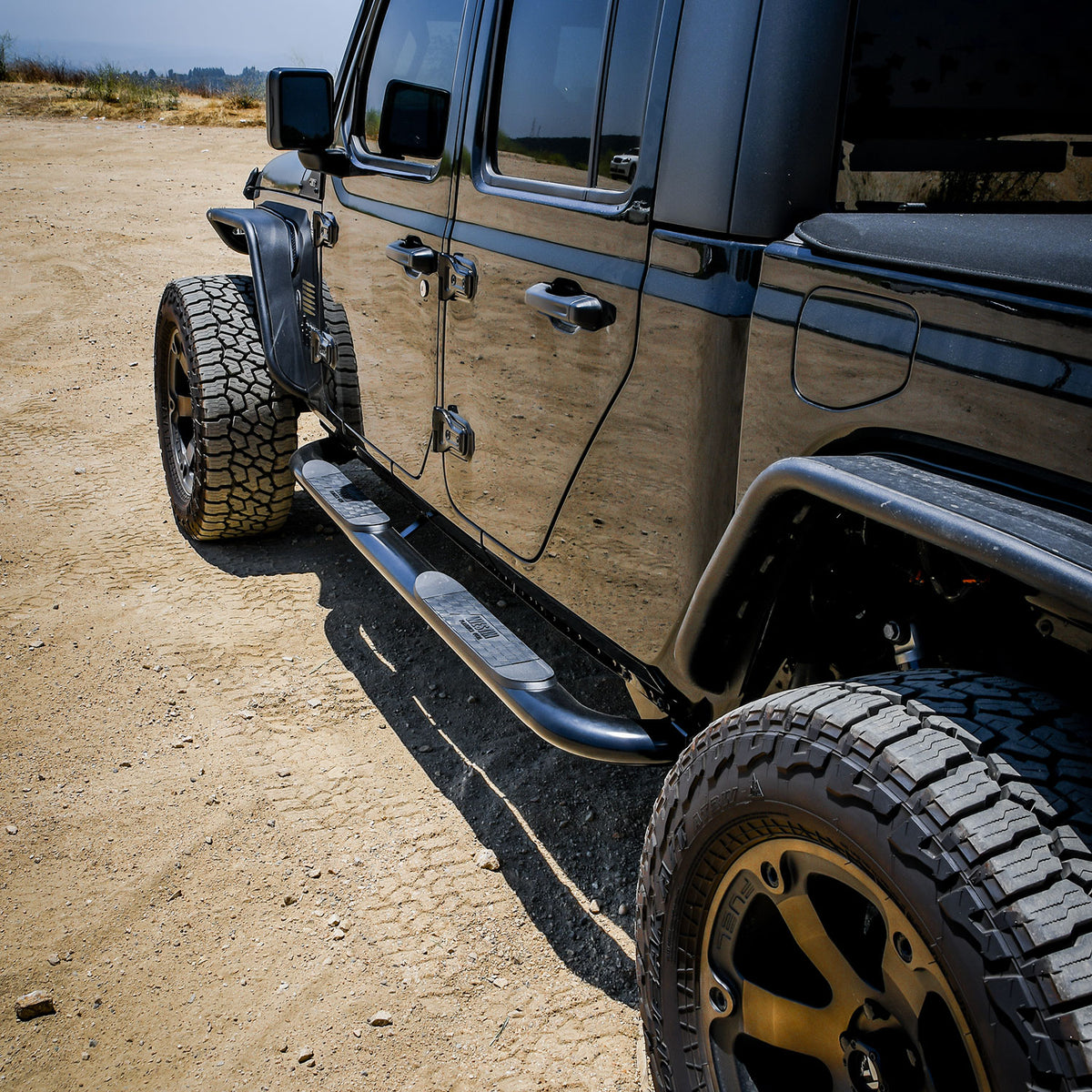 Westin Platinum 4 Nerf Steps 2020-2024 Jeep Gladiator