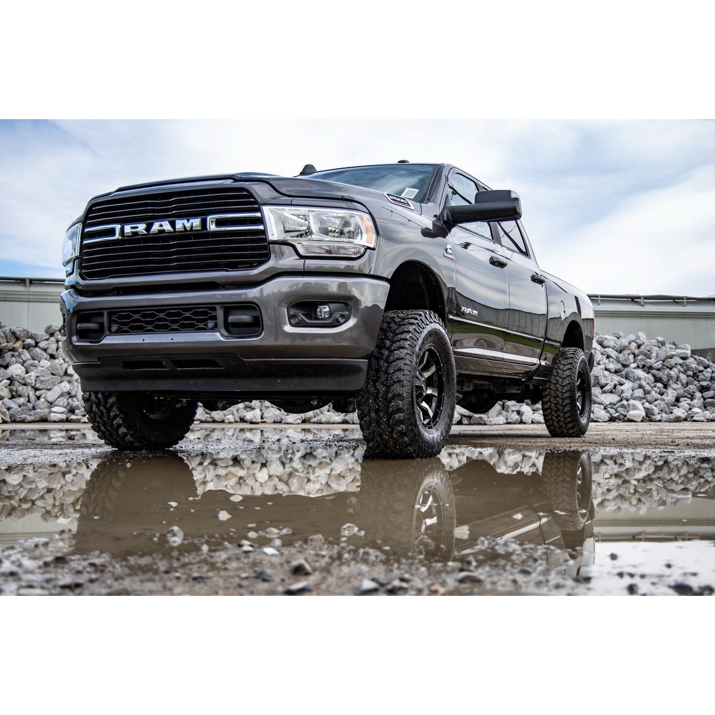 ROUGH COUNTRY 1.75 Inch Leveling Coil Kit | Ram 2500 (14-26)/3500 (13-25) 4WD | 9476