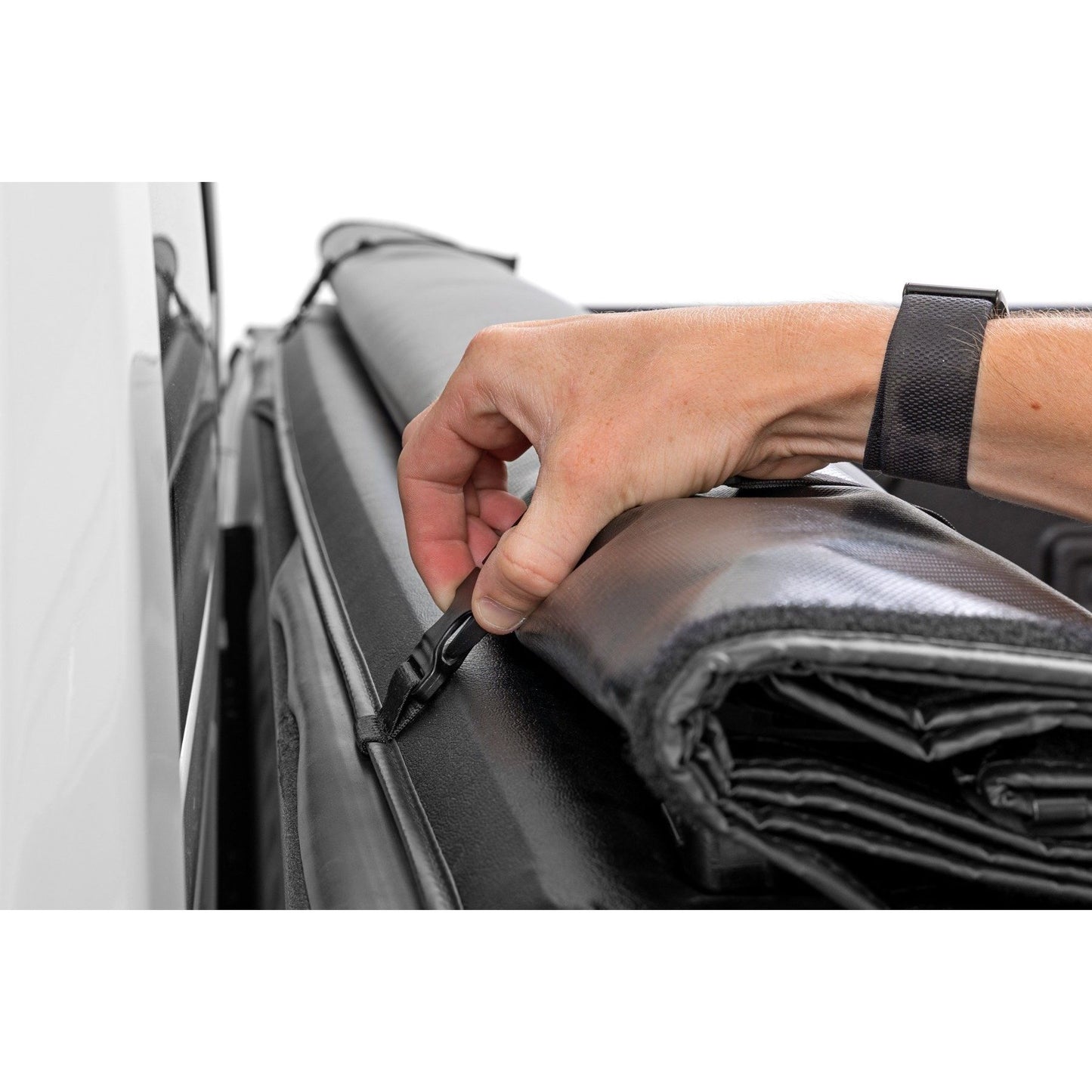 ROUGH COUNTRY Soft Roll Up Bed Cover | 5'10" Bed | Chevy/GMC Sierra 1500 (19-26)/Silverado 1500 (19-26) | 42120580