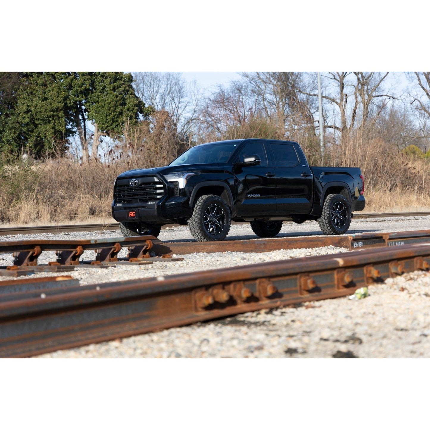 ROUGH COUNTRY N3 Leveling Struts | 2 Inch | Loaded Strut | Toyota Tundra 4WD (2022-2025) | 501148