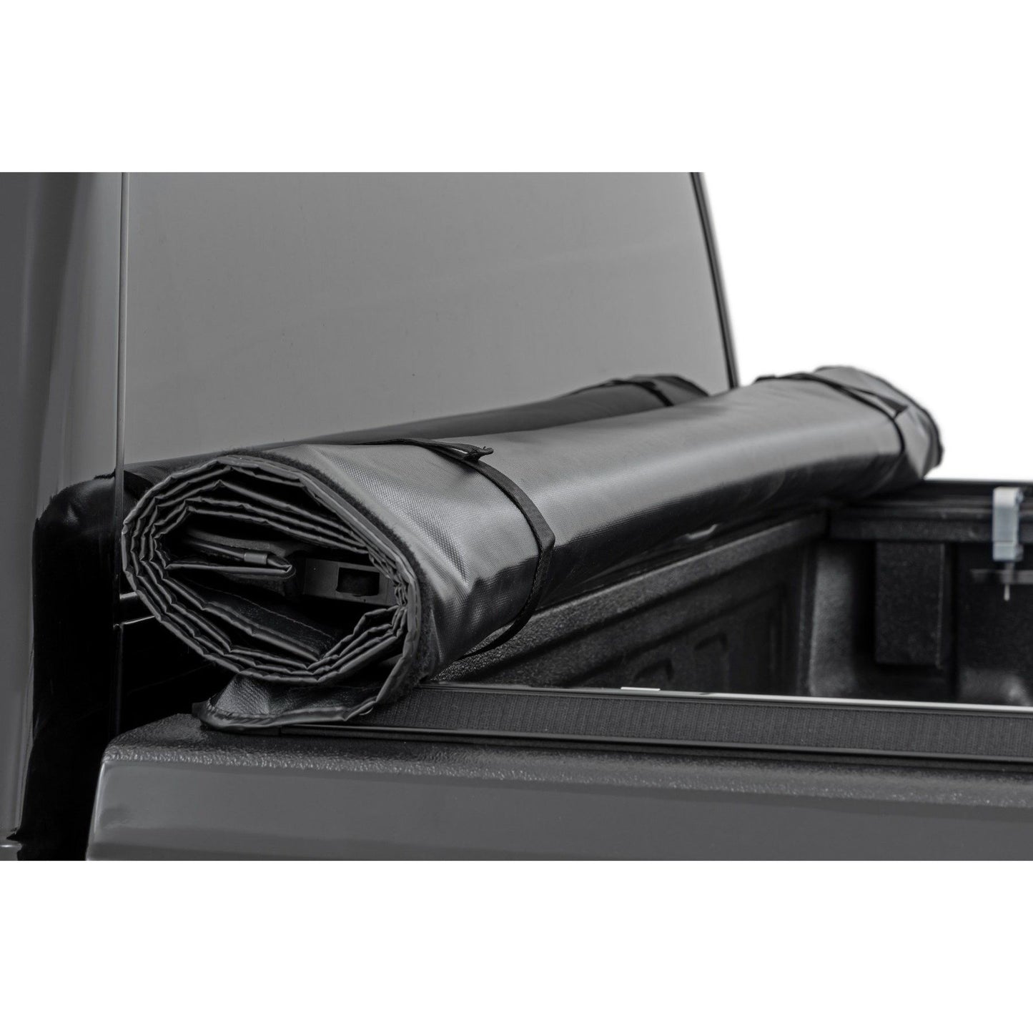 ROUGH COUNTRY Soft Roll Up Bed Cover | 6'7" Bed | Chevy/GMC 1500 (00-06 & Classic) | 42288650