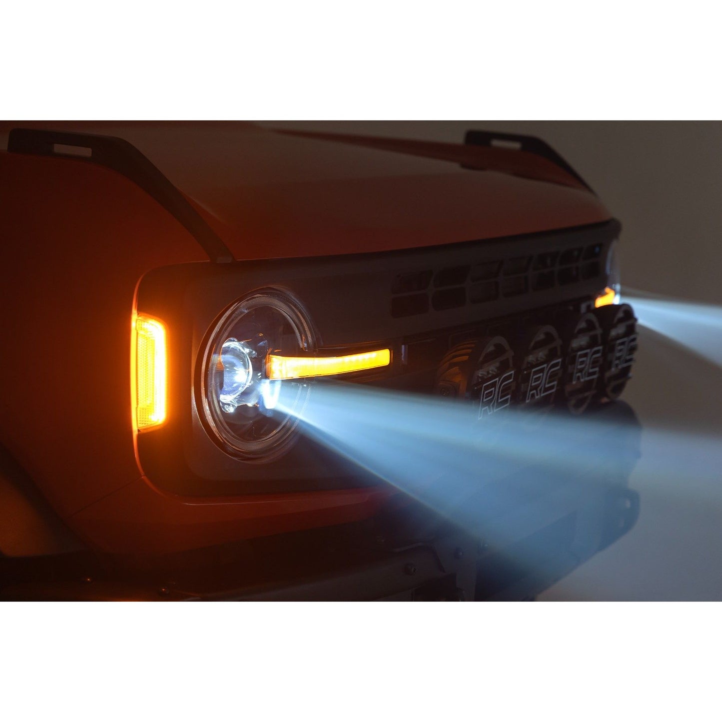 ROUGH COUNTRY DRL Halo LED Headlights | DOT Approved | Ford Bronco 4WD (2021-2025) | RCH5500