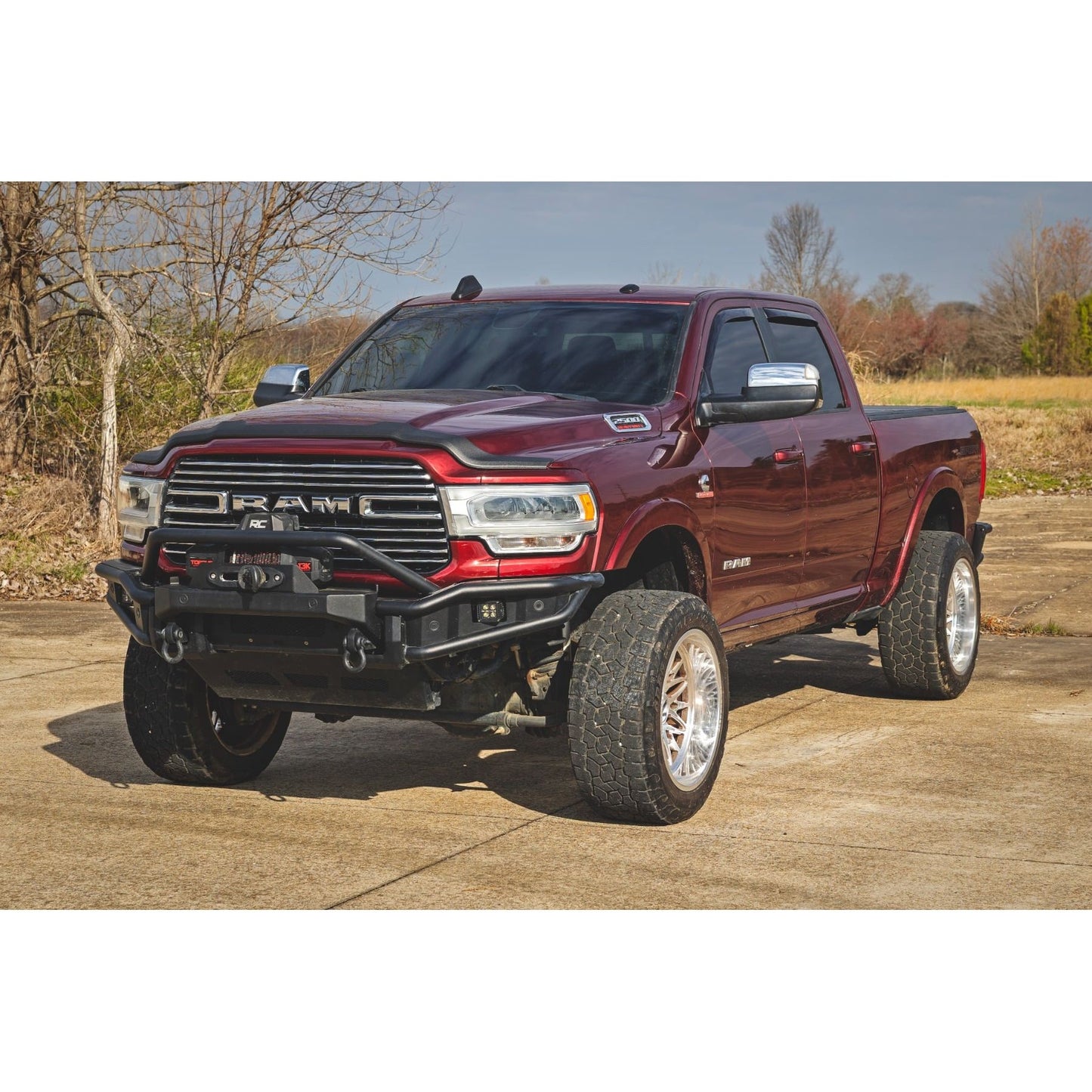 ROUGH COUNTRY | Hood Protector Gloss Black Ram 2500/3500 2WD/4WD (2019-2026) | HP20011-RCGB