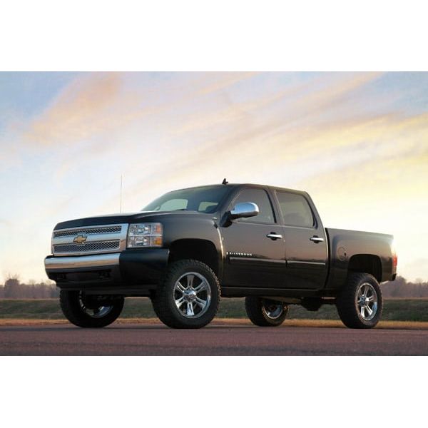 ROUGH COUNTRY 5 Inch Lift Kit | N3 Strut | Chevy/GMC 1500 4WD (07-13) | 26231