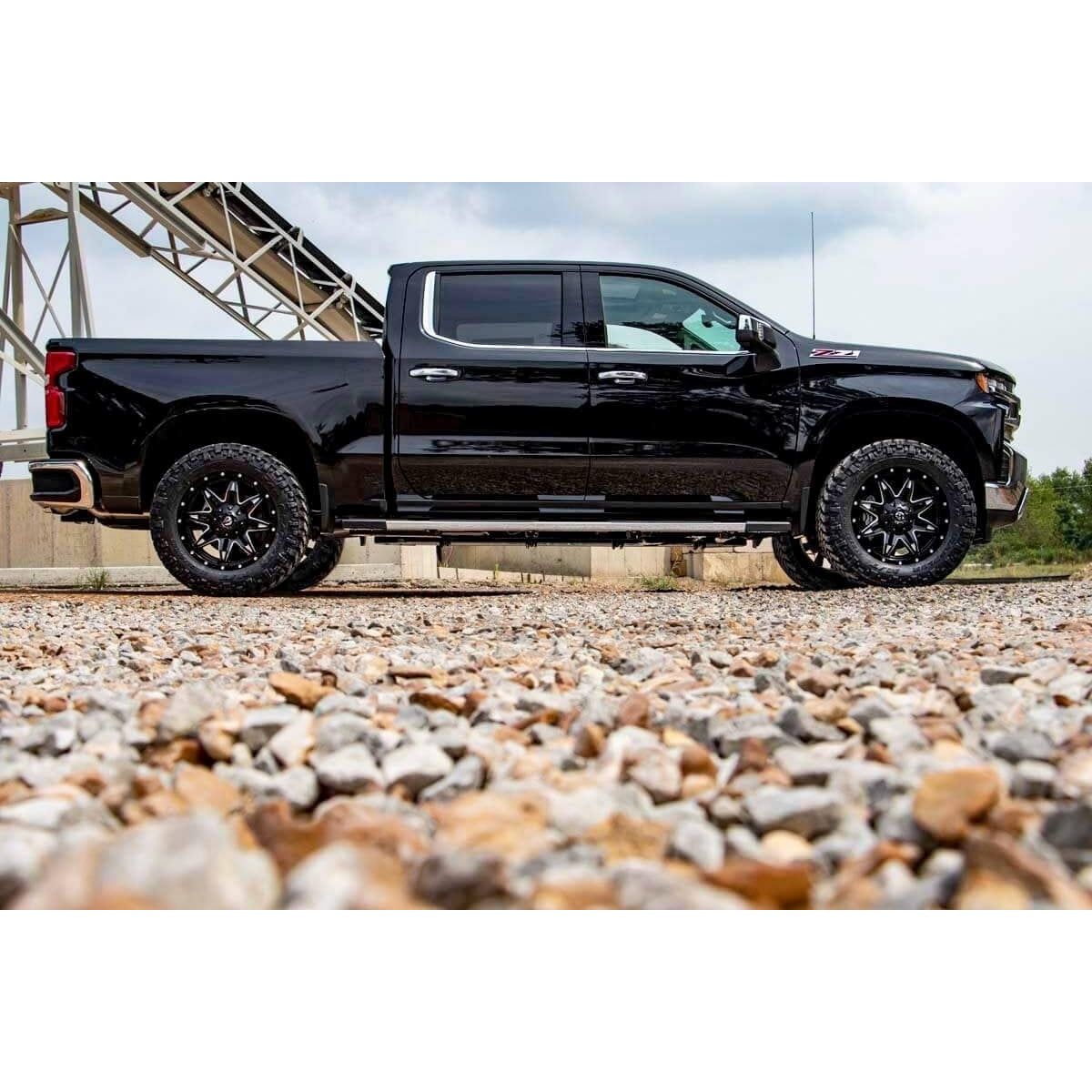 ROUGH COUNTRY N3 Leveling Struts | 2 Inch | Loaded Strut | Chevy/GMC Sierra 1500 (19-26)/Silverado 1500 (19-26) | 501065_A