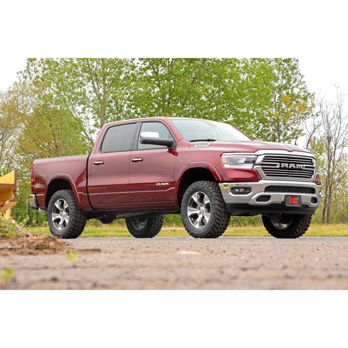 ROUGH COUNTRY | 3.5 Inch Lift Kit Vertex Ram 1500 2WD/4WD (2019-2026) | 31450