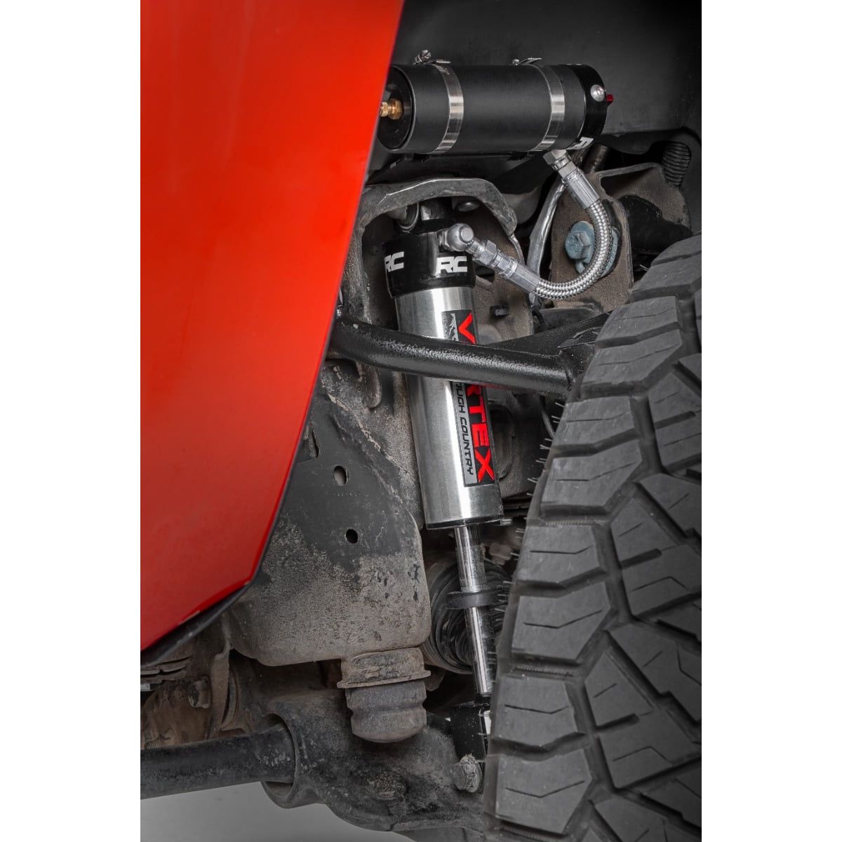 ROUGH COUNTRY | Vertex 2.5 Reservoir Front Shocks 5-7.5" NTD Lifts Only Chevy/GMC 2500HD/3500HD (11-26) | 689028