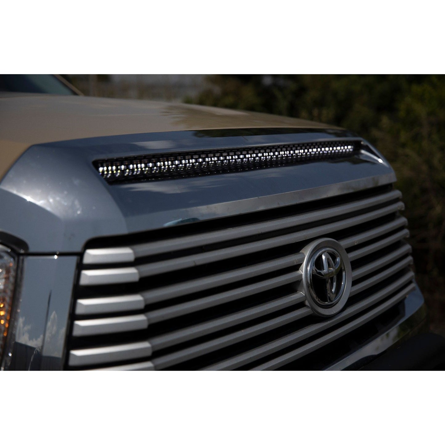 ROUGH COUNTRY LED Light Kit | Hood Bulge | 40" White/Amber Strip | Toyota Tundra (14-21) | 70847