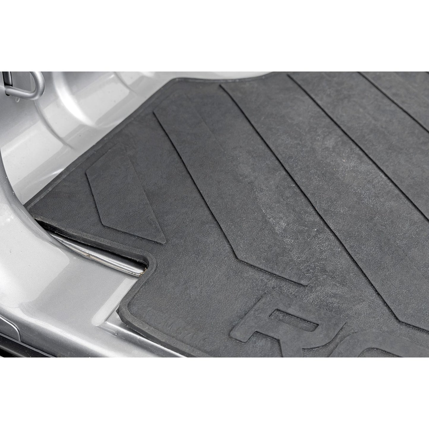 ROUGH COUNTRY Bed Mat | 6'4" Bed | RC Logo | Ram 1500 (19-25)/1500 TRX (21-24) | RCM679
