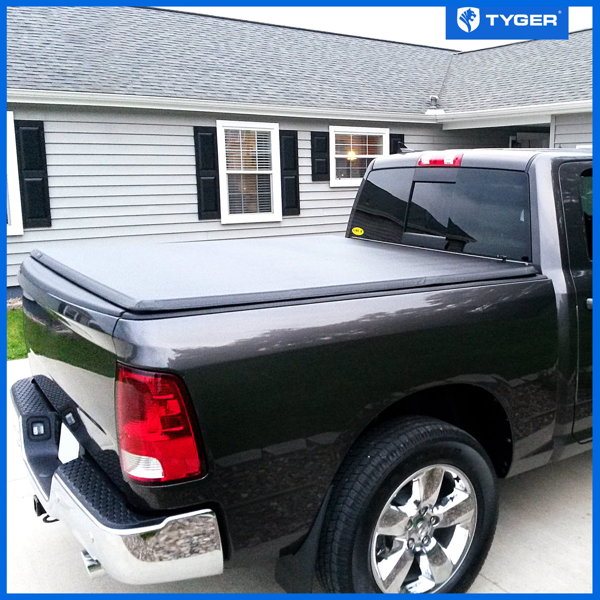 TYGER TG-BC3D1015 soft tri-fold tonneau cover