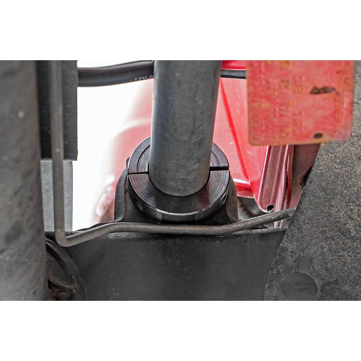 ROUGH COUNTRY Sway Bar Clamp Kit | Jeep Wrangler TJ (97-06)/Wrangler Unlimited (04-06) | 1127