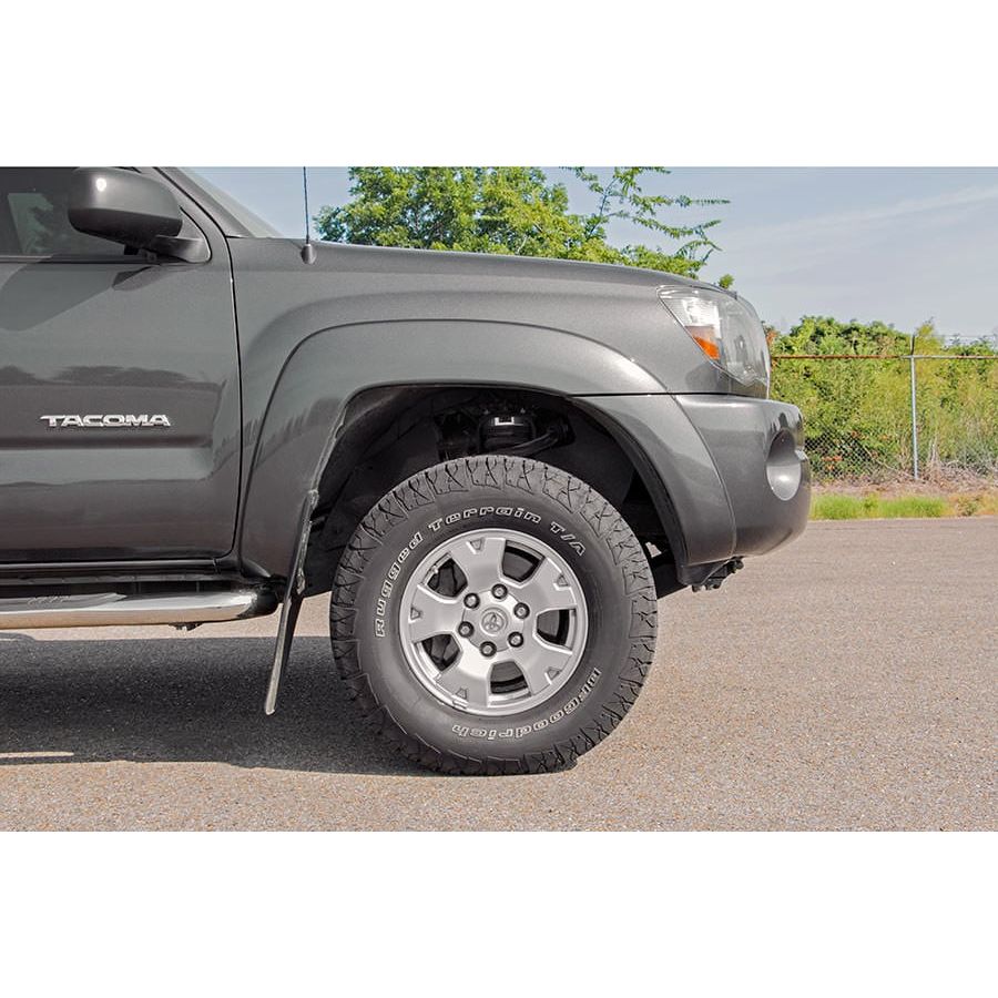 ROUGH COUNTRY 2 Inch Leveling Kit | Toyota Tacoma 2WD/4WD (2005-2023) | 743
