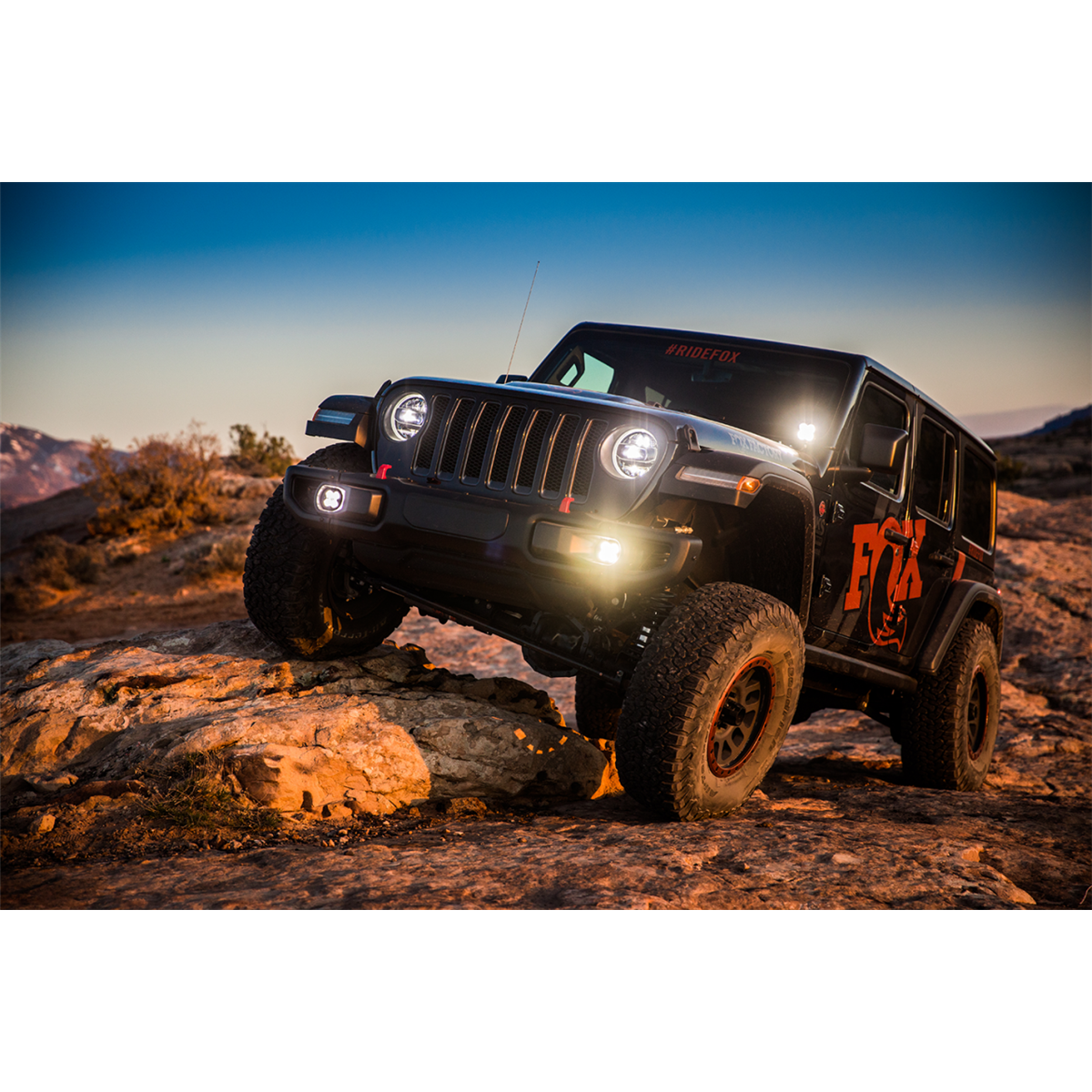 FOX Racing 2.0 Performance Series Stabilizer ATS Steering Stabilizer For 18+ Jeep Wrangler JL 985-02-127