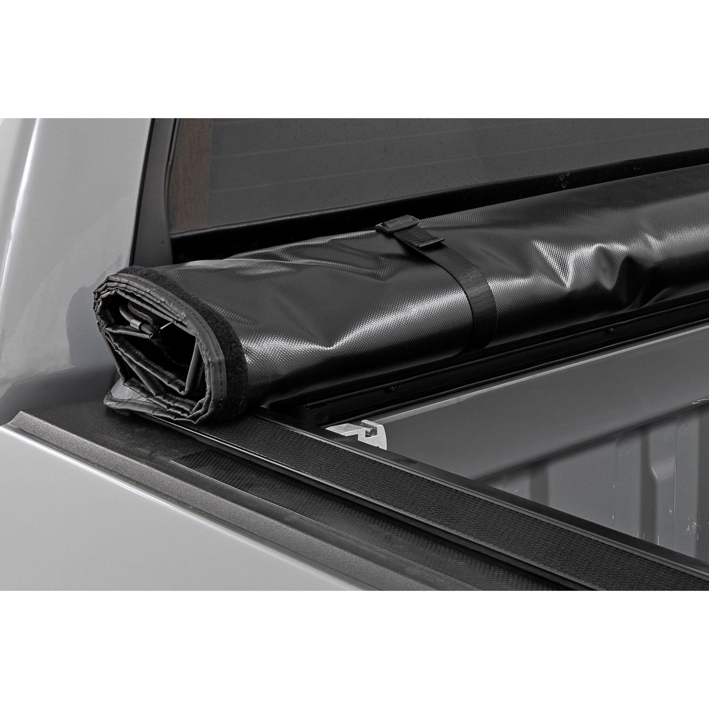 ROUGH COUNTRY Soft Roll Up Bed Cover | 5'7" Bed | Toyota Tundra 2WD/4WD (2007-2021) | 42419550