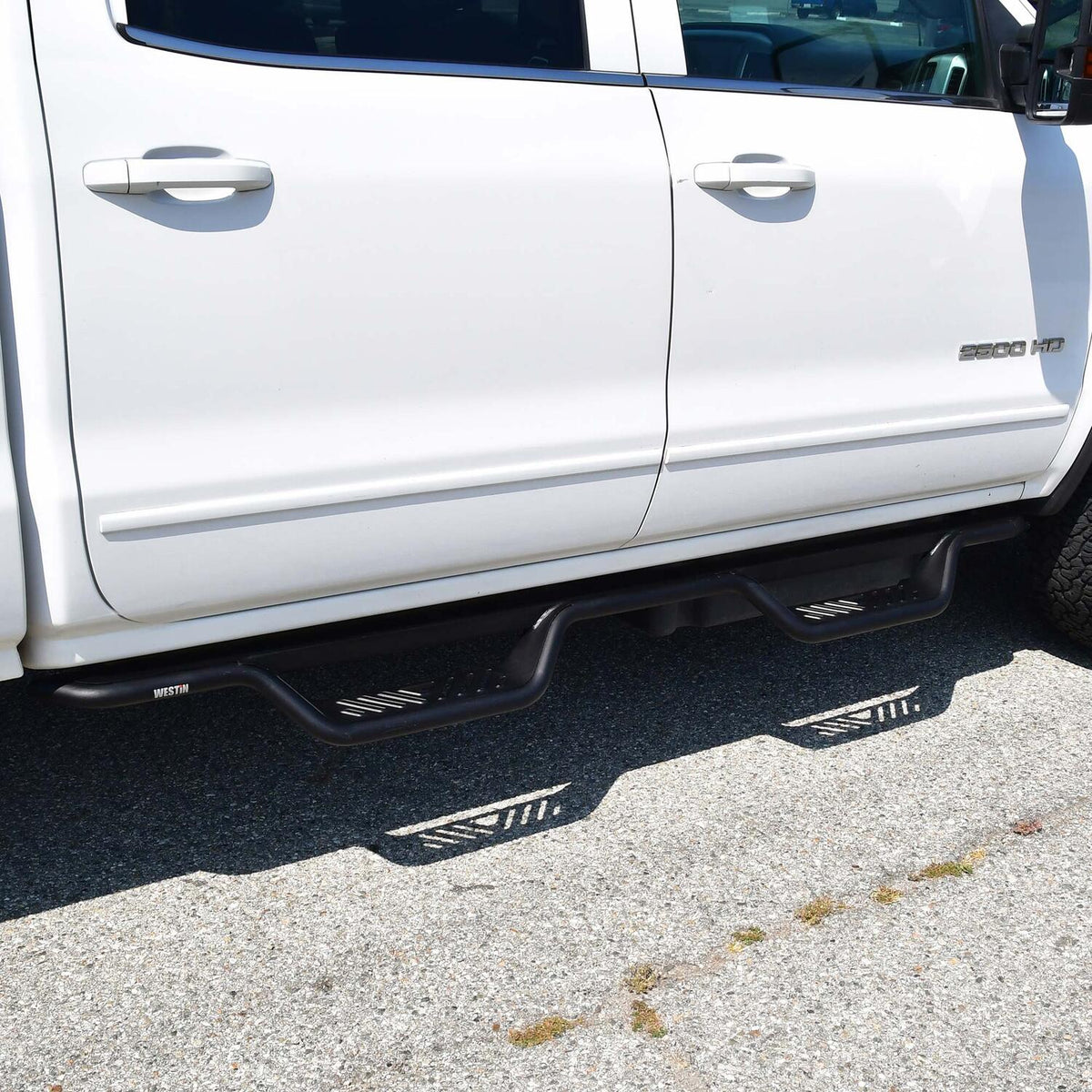 Westin Outlaw Drop Nerf Steps 2004-2013 Chevy/GMC Silverado/Sierra 1500 Crew Cab