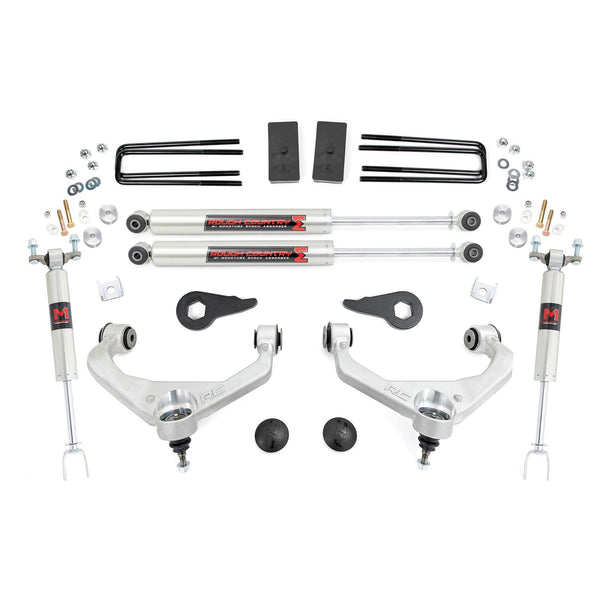 ROUGH COUNTRY | Lift Kit 3.5" M1 | 11-19 Chevrolet Silverado 2500HD / 11-19 GMC Sierra 2500HD / 11-19 Chevrolet Silverado 3500HD / 11-19 GMC Sierra 3500HD | 95940