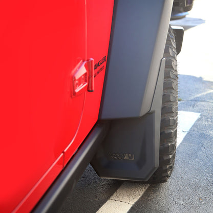 RUGGED RIDGE | 11642.11 | 07-15 Jeep Wrangler (Jk) Splash Guard Kit Front