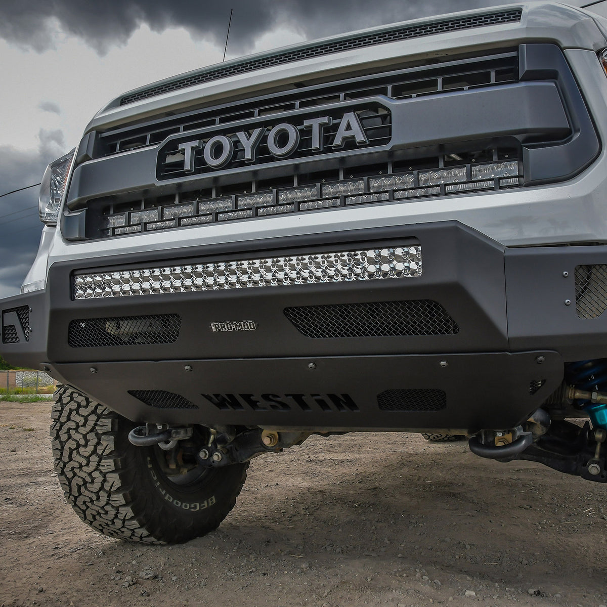 Westin Pro-Mod Front Bumper 2014-2021 Toyota Tundra