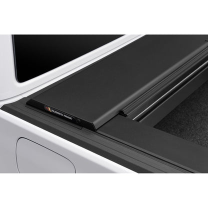 RUGGED RIDGE | 13550.34 | Armis Retractable Locking Bed Cvr W/O Trail Rails 20 Jeep Gladiator Jt