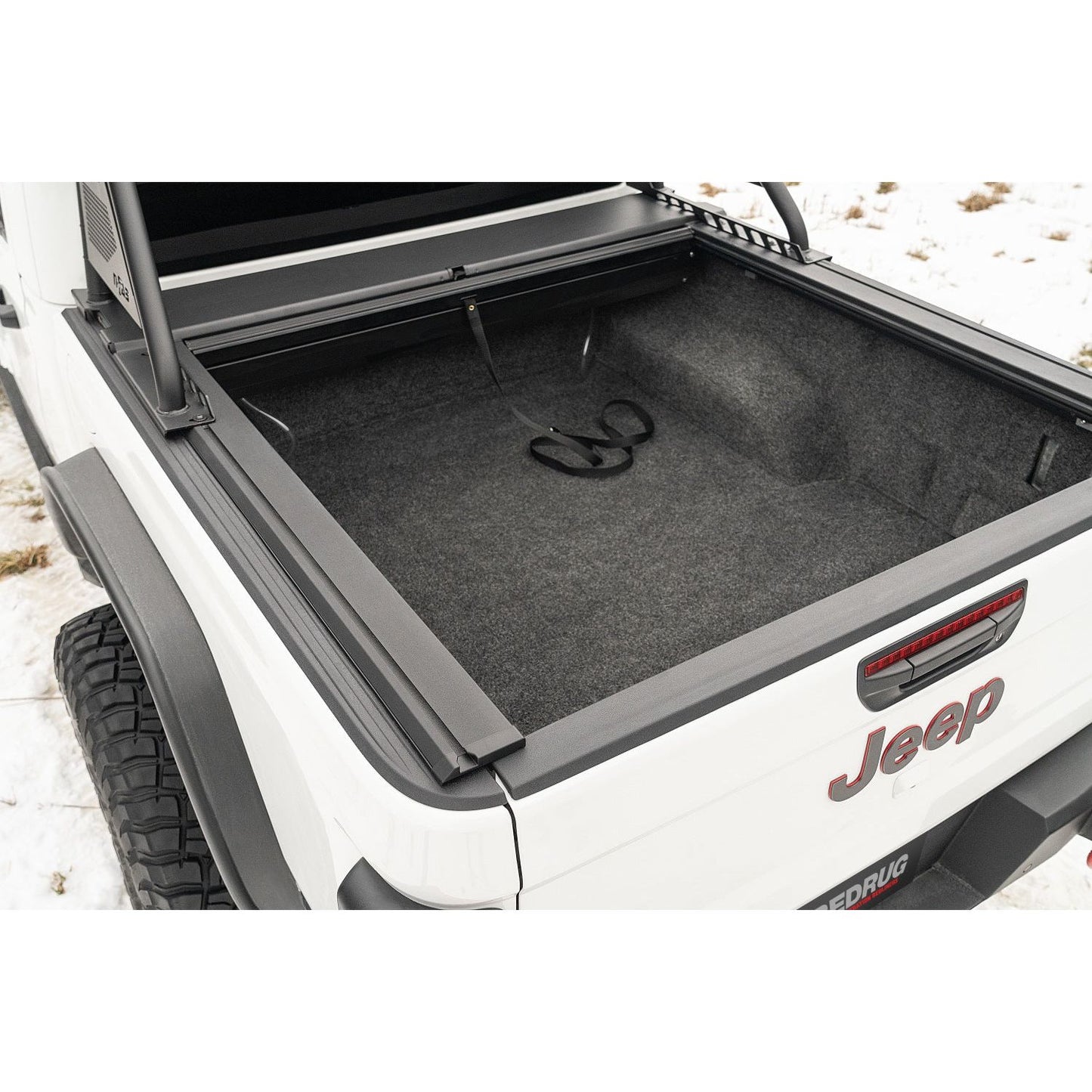 RUGGED RIDGE | 13550.35 | 20-C Gladiator (With Trail Rail System) Armis Bed Cover W/Max Track