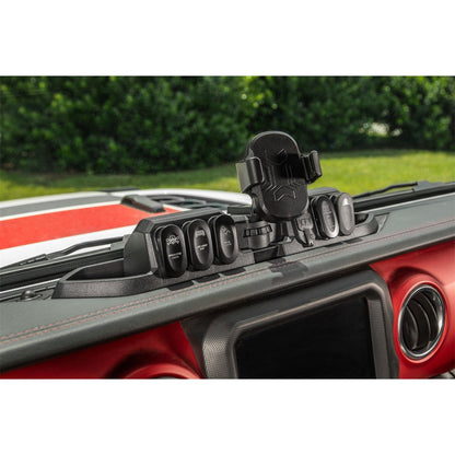RUGGED RIDGE | 13551.39 | 18-C Wrangler /20-C Gladiator Dash Phone Mount Pod W/Wireless Charger Black