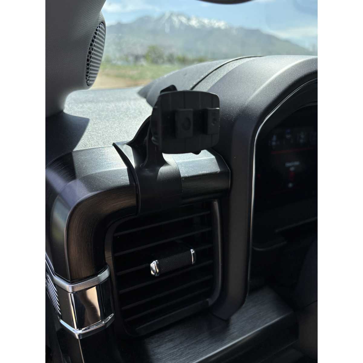 EDGE PRODUCTS Edge Display Mount Display Mount 2023+ FORD Super Duty And 21+ FORD F150 product view 5