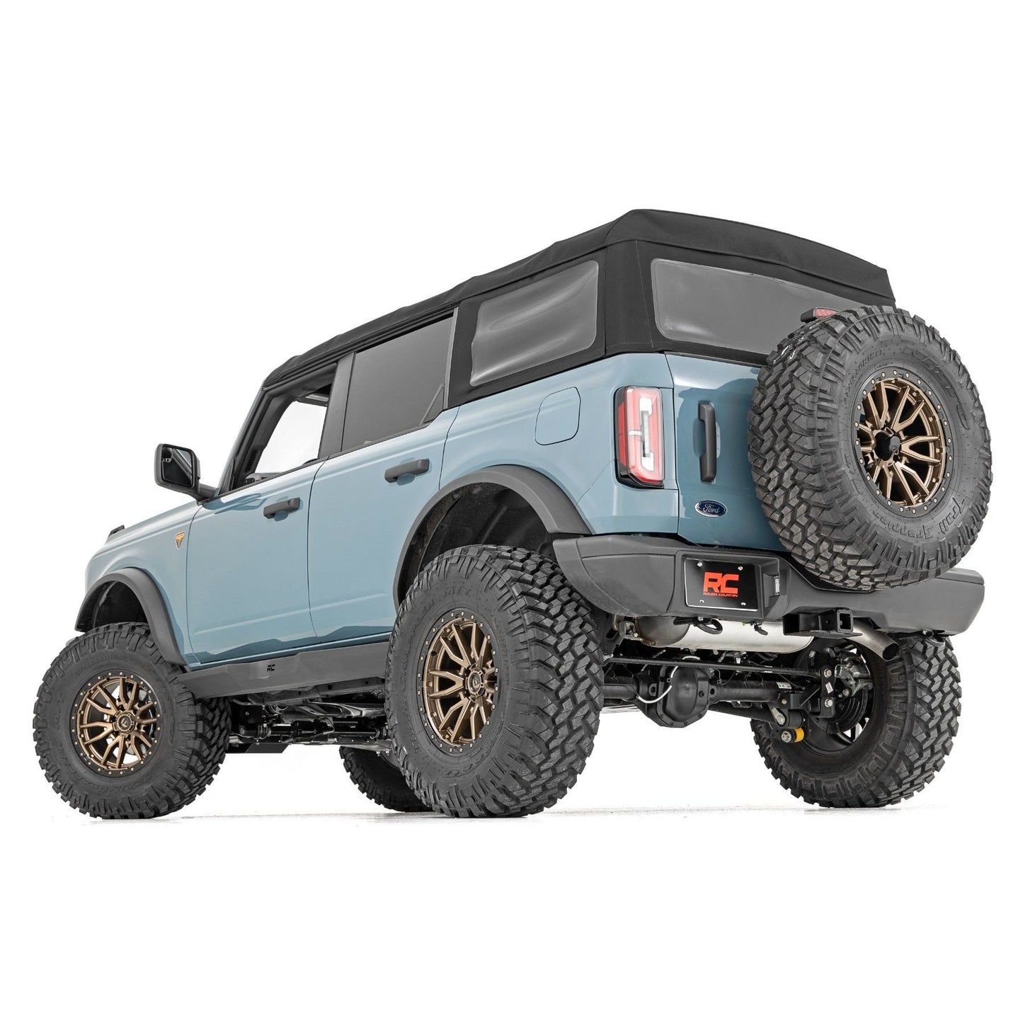ROUGH COUNTRY Class III Receiver Hitch | Ford Bronco 4WD (2021-2025) | 51062