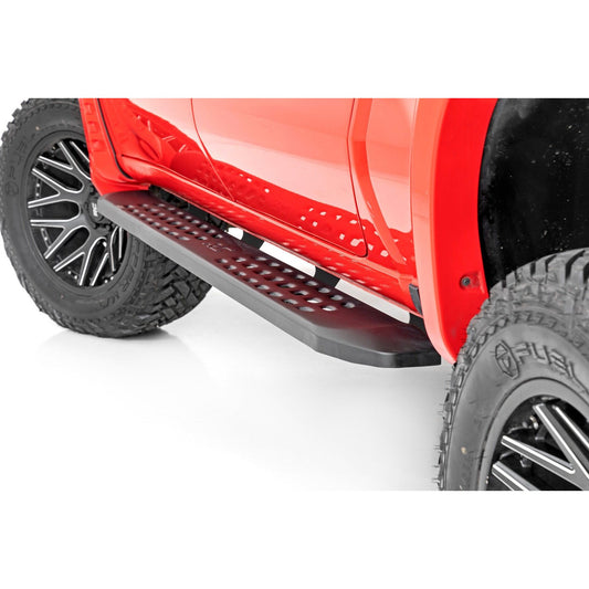 ROUGH COUNTRY RPT2 Running Boards | Crew Cab | Black | Chevy/GMC 1500/2500HD/3500HD (19-26 & Refresh) | 44002