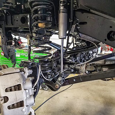 Synergy Jeep JL / JLU Stainless Braided Brake Line Kits — Synergy Jeep JL / JLU Stainless Braided Brake Line Kits