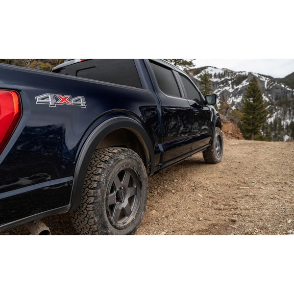 BUSHWACKER | OE-Style 4-Piece Fender Flare Set | 2011-16 Ford F-350  2011-16 Ford F-250 | 20941-02