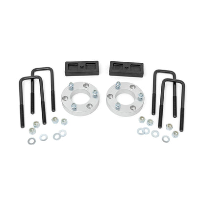 ROUGH COUNTRY 2 Inch Leveling Kit | Nissan Titan 4WD (2022-2024) | 861
