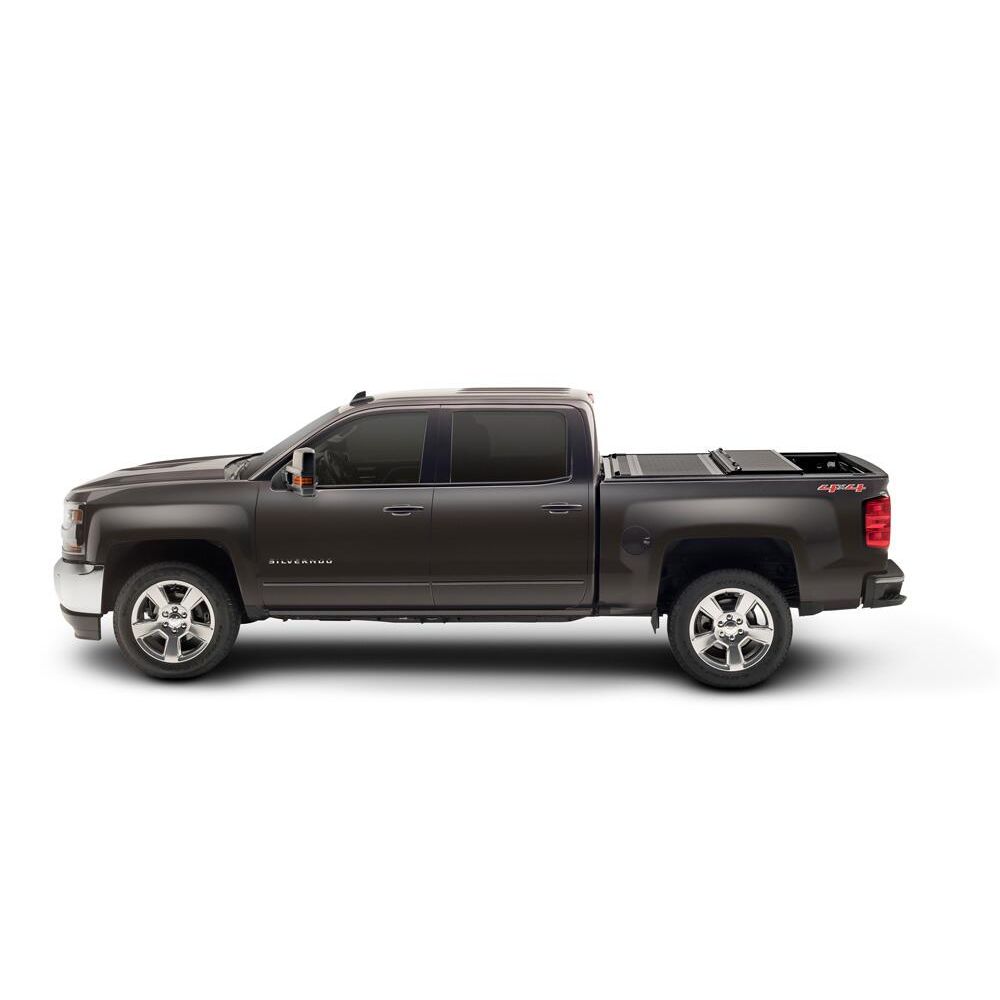 BAK BAKFlip G2 Folding Tonneau Cover product image 4
