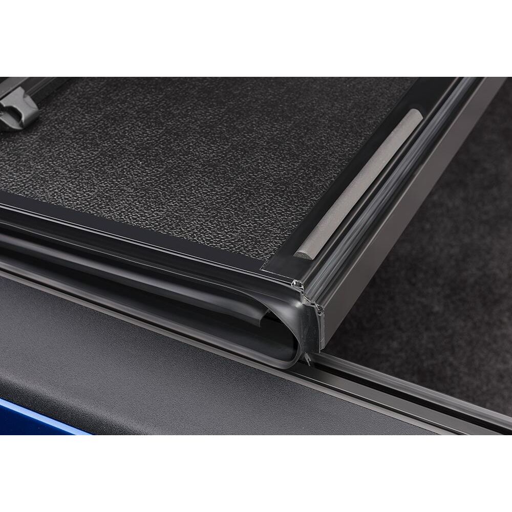 BAK BAKFlip G2 Folding Tonneau Cover product image 3