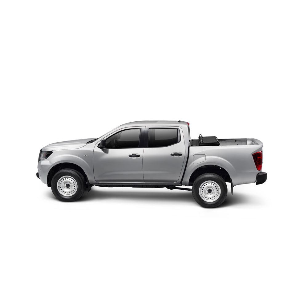 BAK BAKFlip G2 Folding Tonneau Cover product image 5