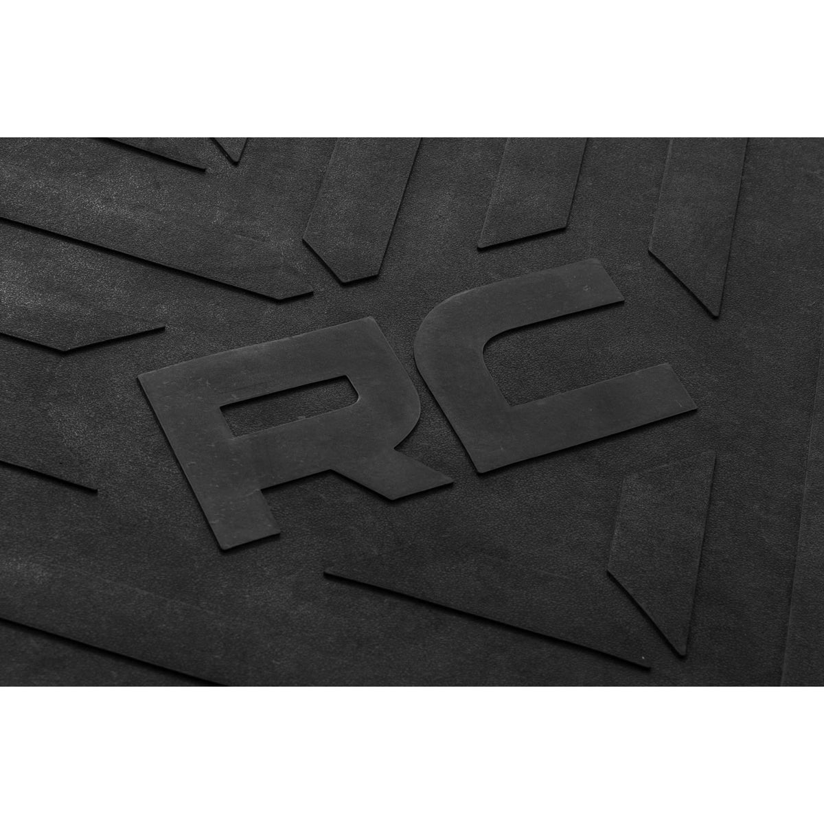 ROUGH COUNTRY RCSRCM692 RCM692 Bed Mat 5' Bed RC Logo Toyota Tacoma 2024-26