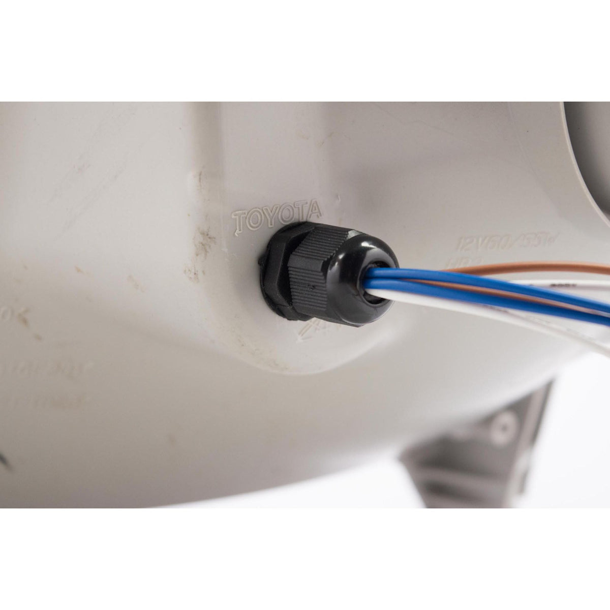 https://cdn.shopify.com/s/files/1/0785/2536/6555/files/26724.Cable_Glands.030_0ca128fa-fc0e-41da-8772-86e2b1abdad2.jpg?v=1788719342