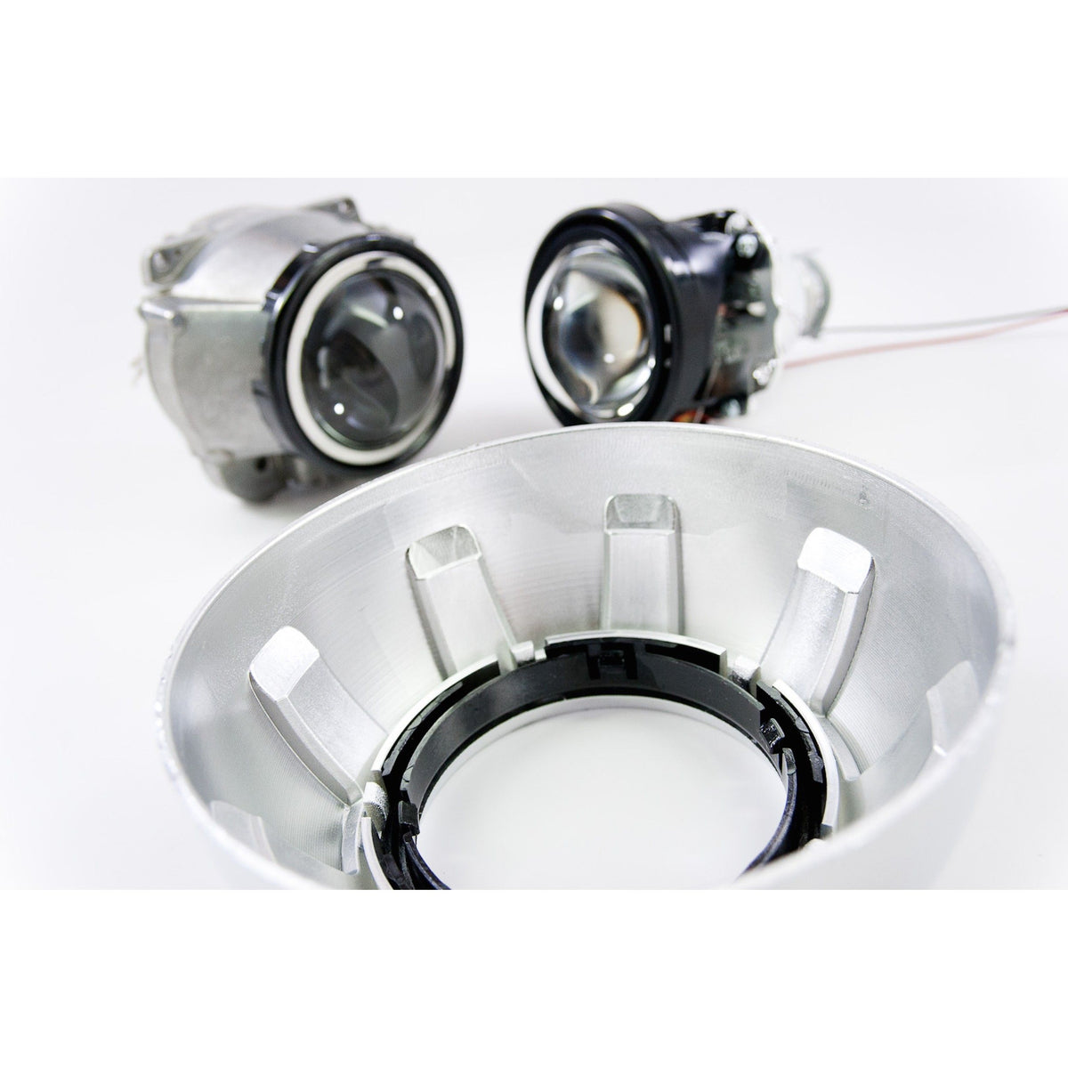 https://cdn.shopify.com/s/files/1/0785/2536/6555/files/26806.Shroud_Centric_Rings.040.jpg?v=1788719679