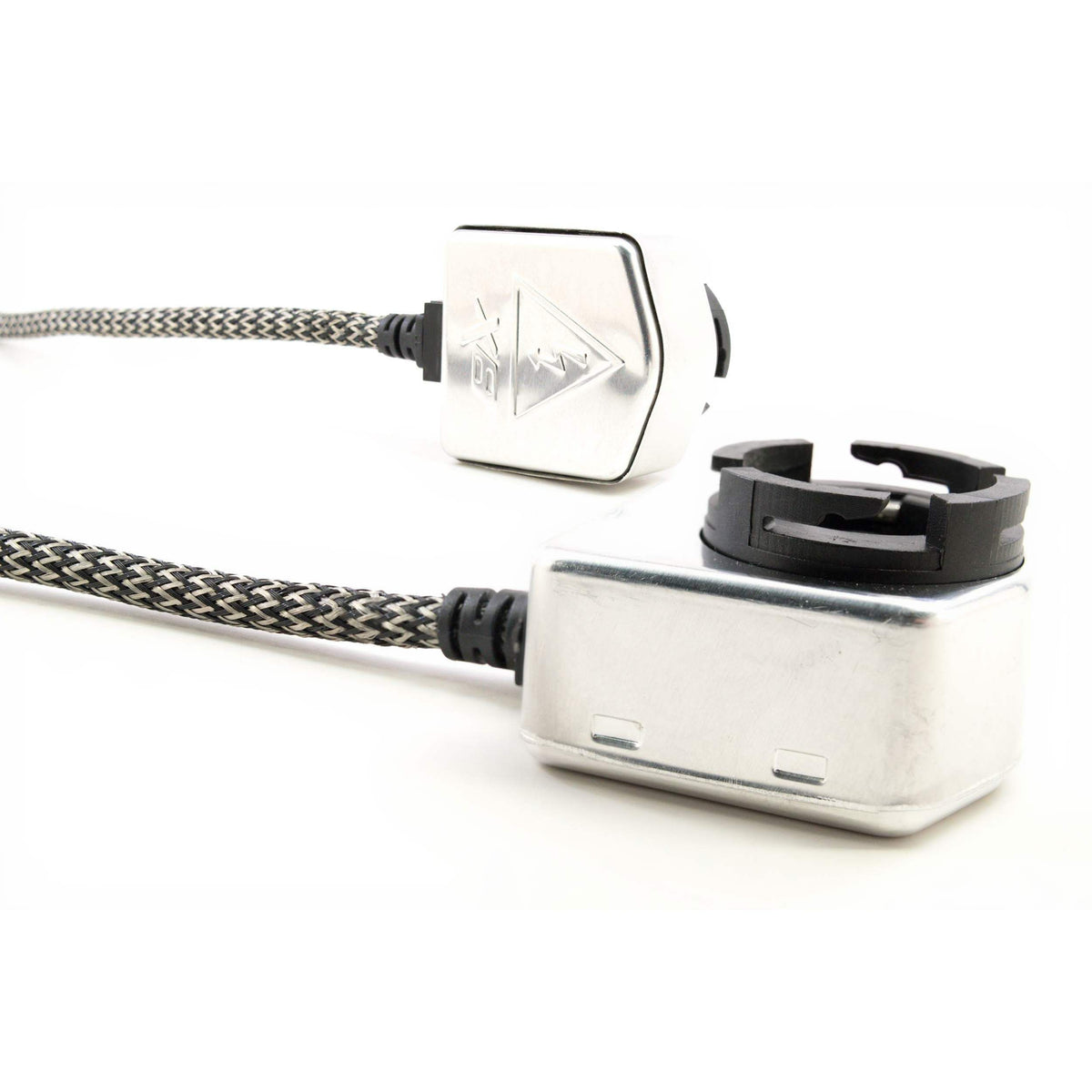 https://cdn.shopify.com/s/files/1/0785/2536/6555/files/27022.D2S_Morimoto_XB_Igniter.030.jpg?v=1788719352