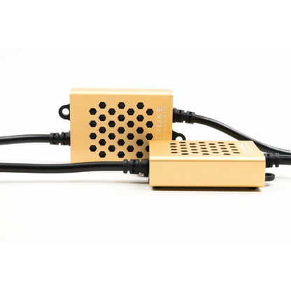 https://cdn.shopify.com/s/files/1/0785/2536/6555/files/27204.Morimoto_2Stroke_2_LED_AntiFlicker_Harnesses.020.jpg?v=1788719686