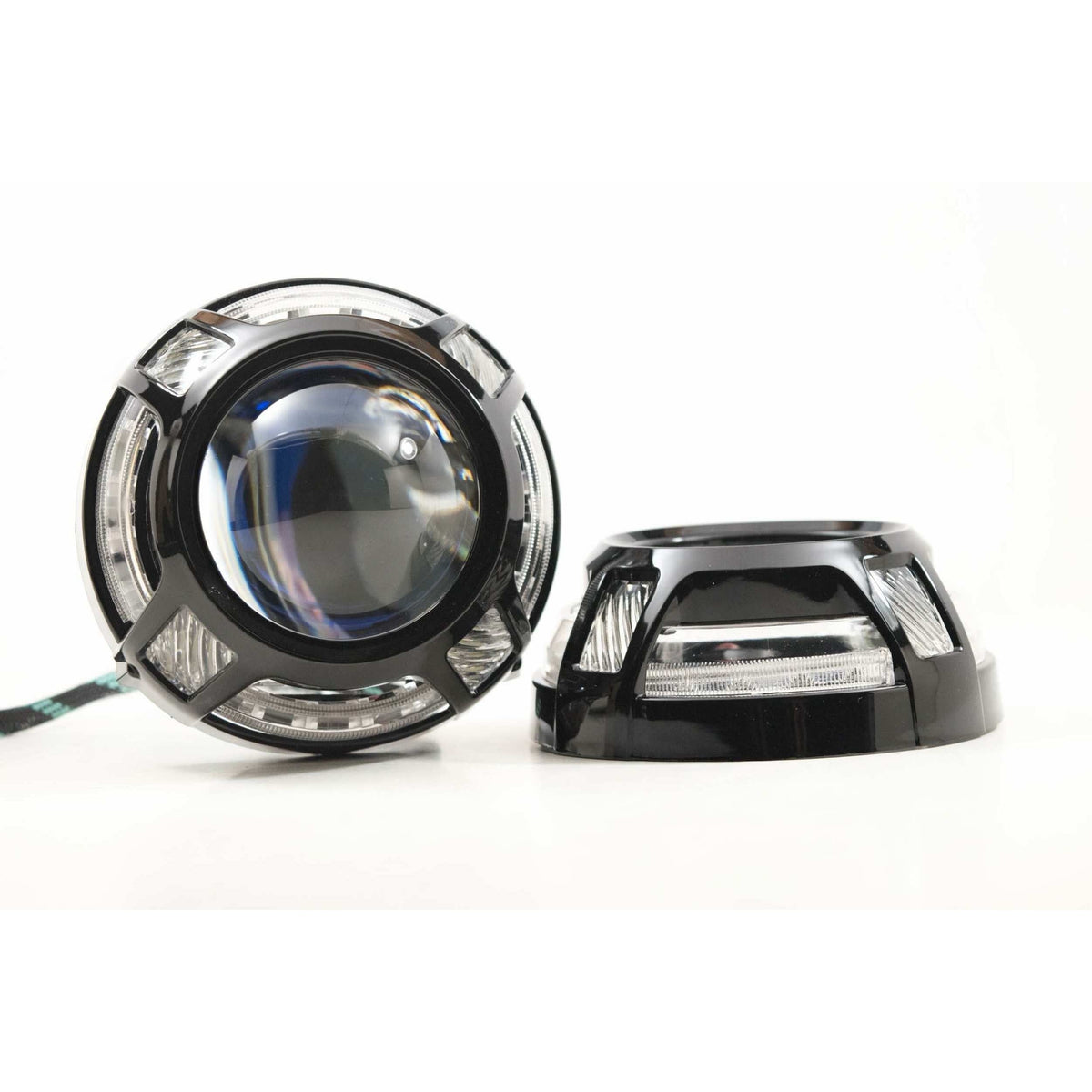 https://cdn.shopify.com/s/files/1/0785/2536/6555/files/27339.Panamera_Switchback_LED_2_Black_Series.010.jpg?v=1788719662