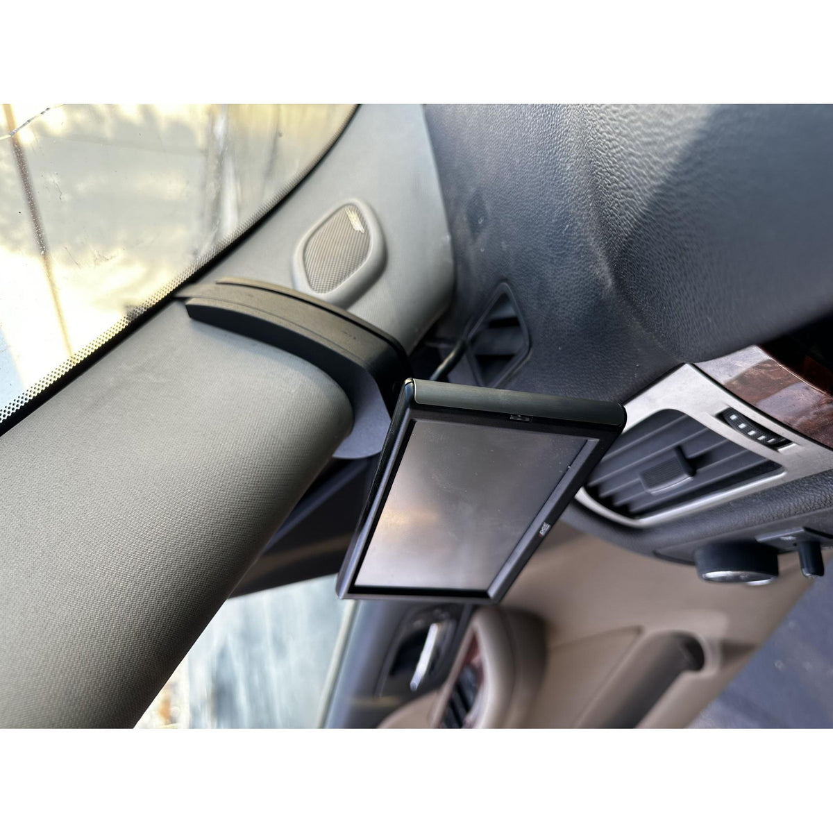 EDGE PRODUCTS CTS3 Pillar Display Mount For 2007.5-2014 Silverado/sierra 2500/3500 product view 5