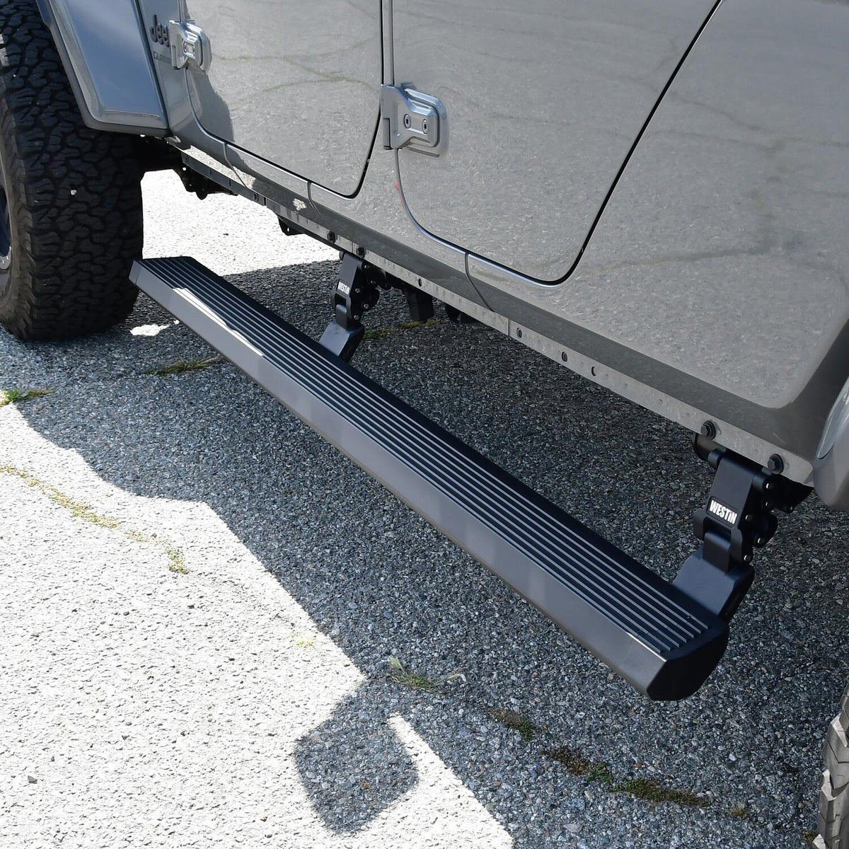 Westin Pro-e Electric Running Boards 2020-2024 Jeep Gladiator