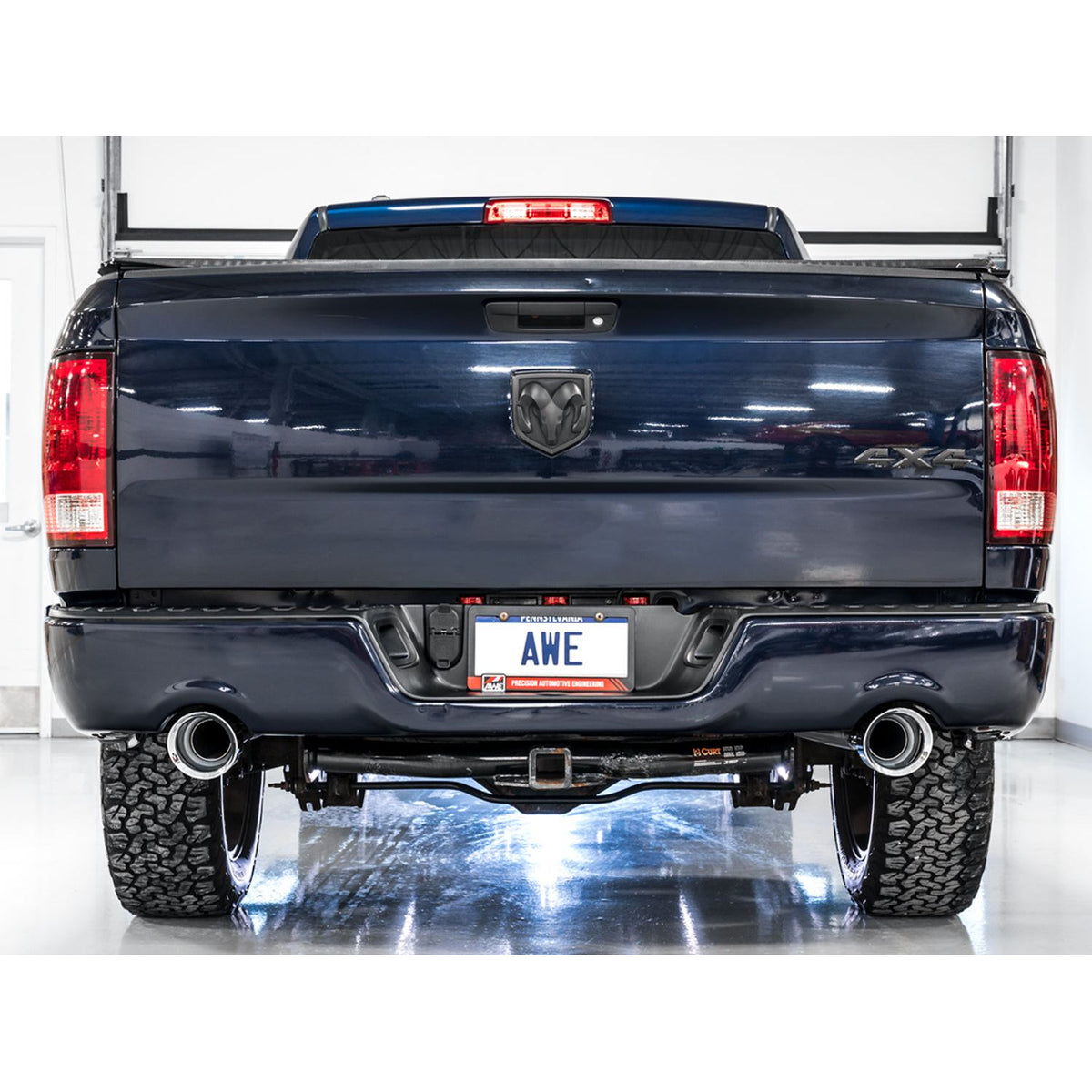 AWE 0FG Exhaust for 4th Gen RAM 1500 5.7L (with bumper cutouts) 5 Inch Tips