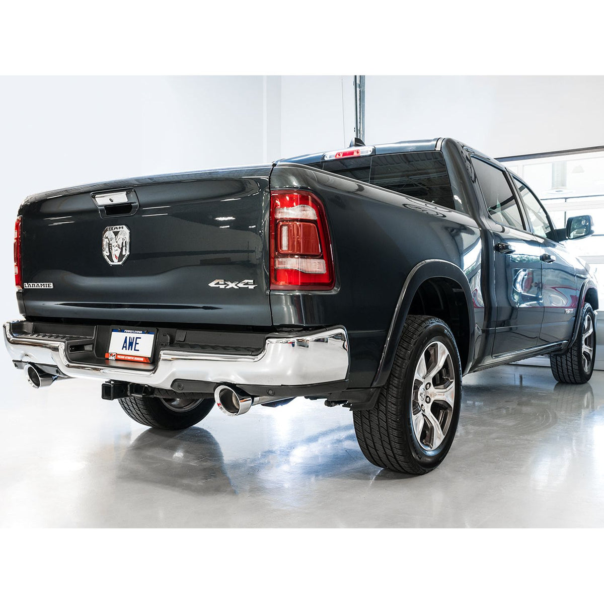 AWE 0FG Exhaust for 5th Gen RAM 1500 5.7L (with bumper cutouts) 5 Inch Tips