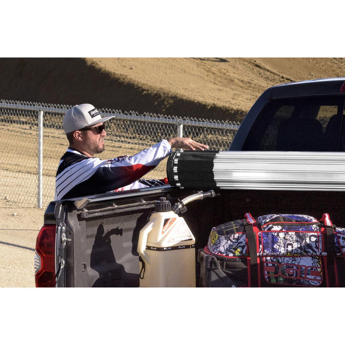 BAK Revolver X2 Hard Rolling Tonneau Cover for 2022-2026 Toyota Tundra product image 11
