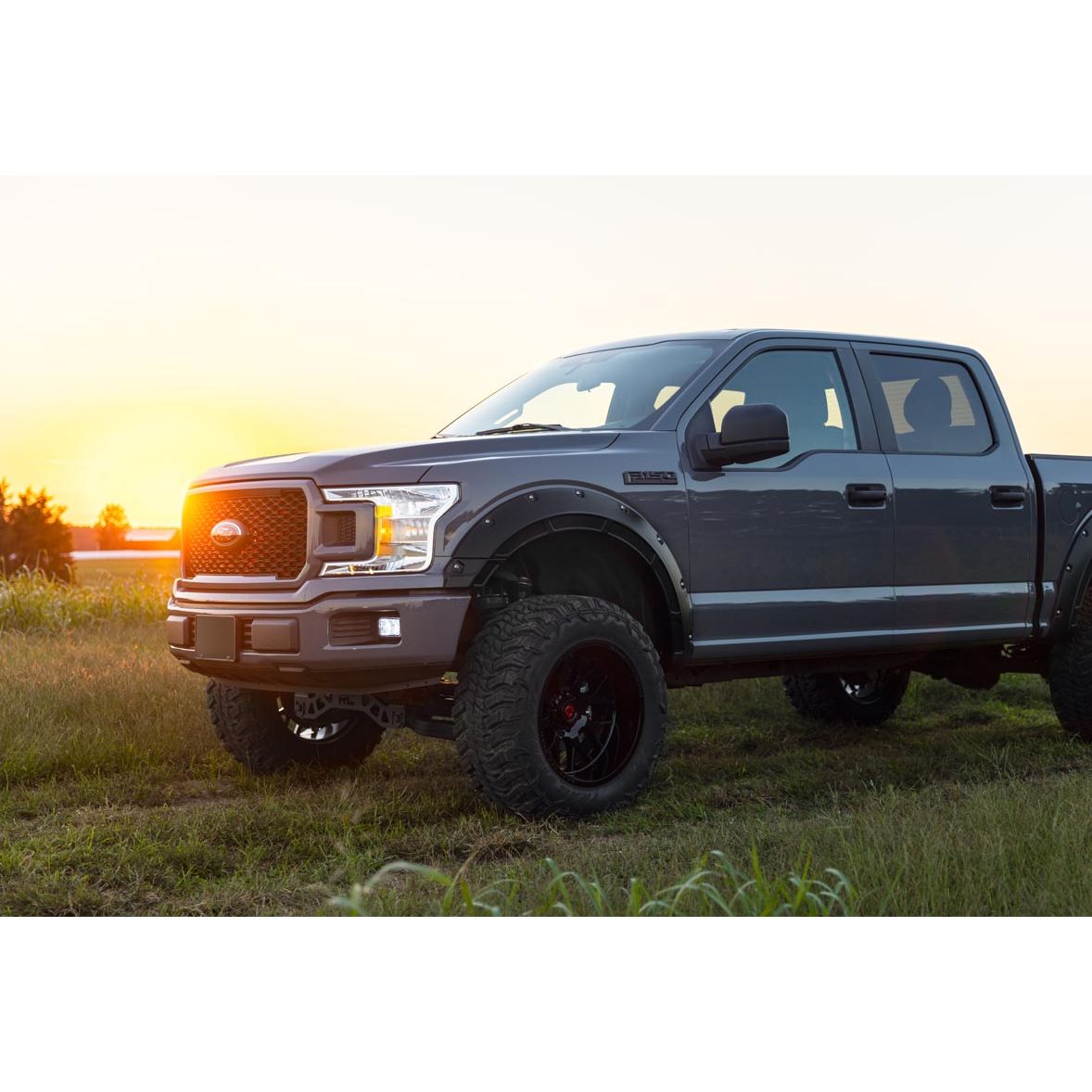ROUGH COUNTRY | Defender Fender Flares  E7 Velocity Blue  Ford F-150 2WD/4WD (2015-2020) | A-F11811-E7